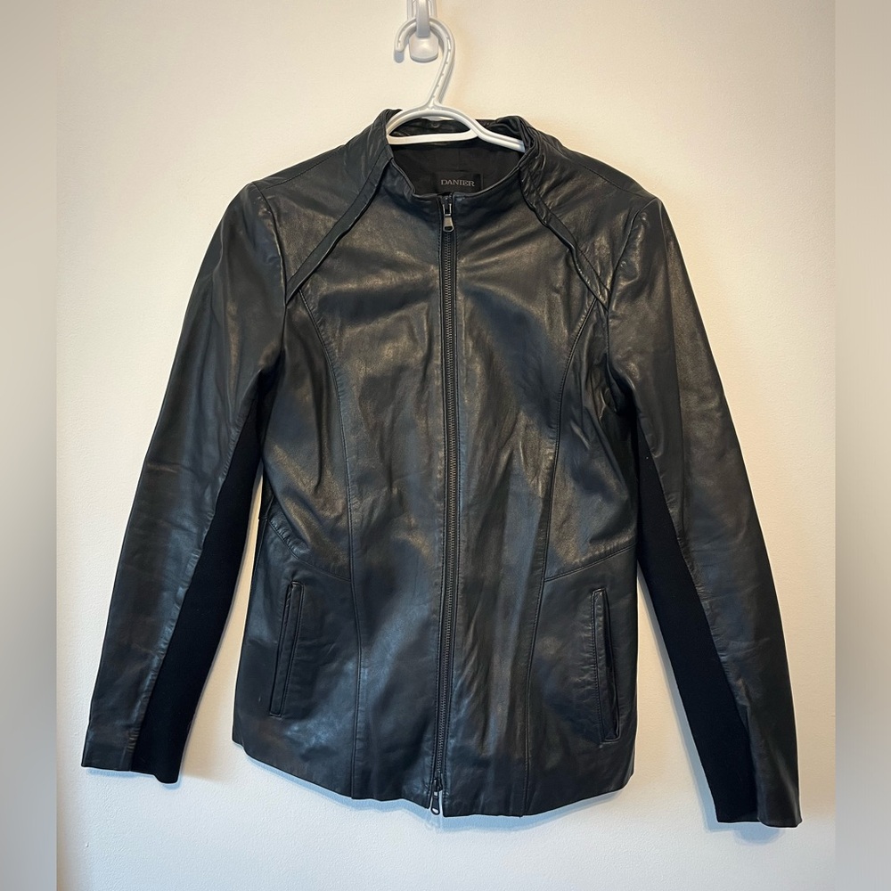Danier Genuine Leather Jacket Size S